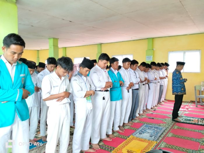 MAN 2 Sungai Penuh Terapkan Shalat Ashar Berjamaah Rutin