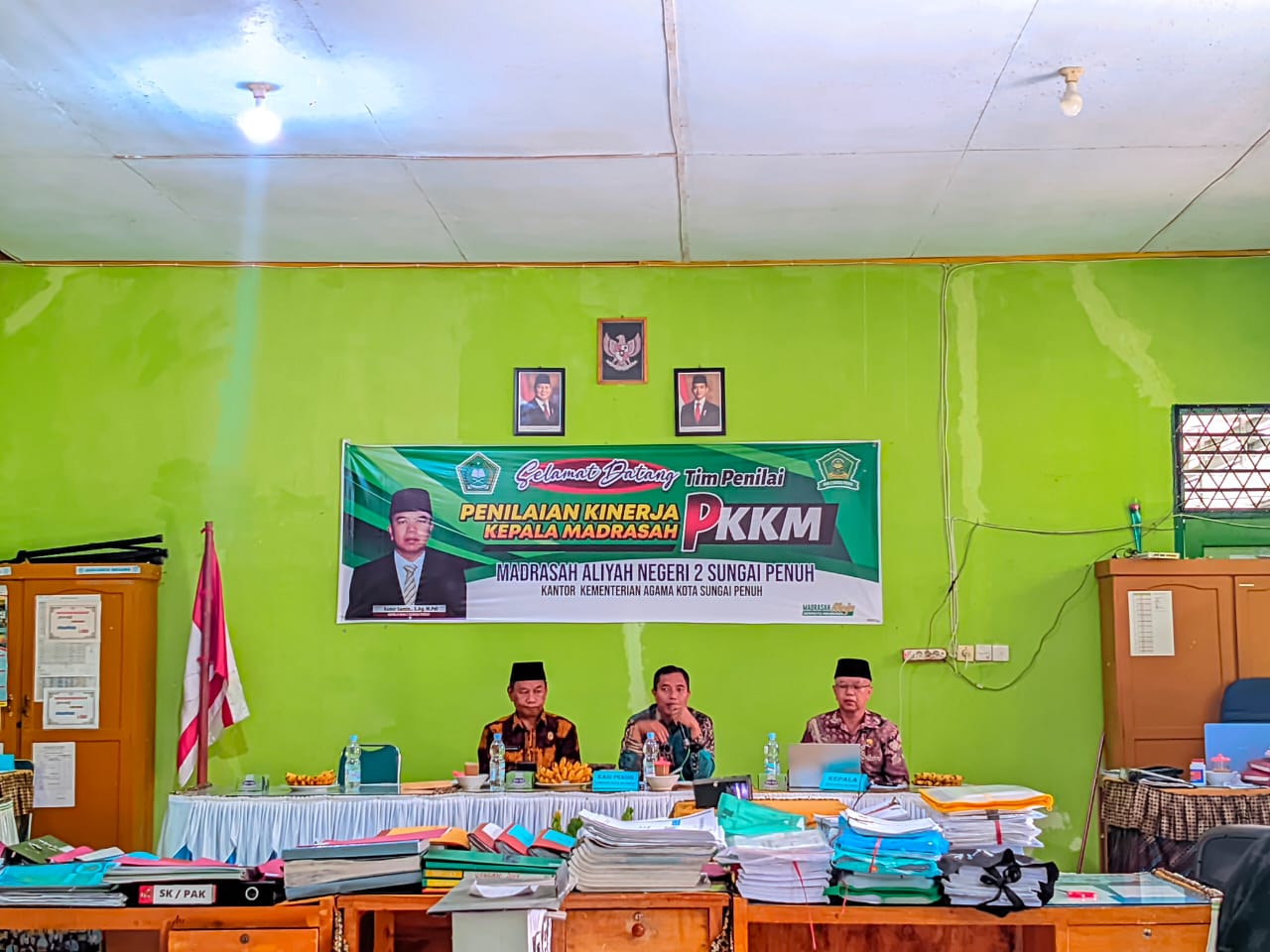PENILAIAN KINERJA KEPALA MADRASAH (PKKM) MAN 2 SUNGAI PENUH BERJALAN SUKSES