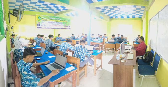 Hari Pertama TKA 2025 di MAN 2 Sungai Penuh Berjalan Lancar dan Tertib