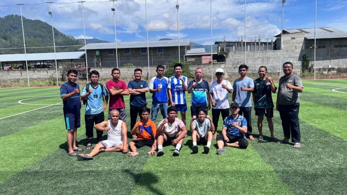 Perkuat Kebersamaan sesama Guru, MAN 2 Sungai Penuh Rutinkan Mini Soccer