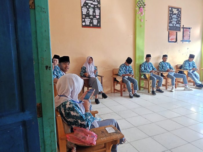 Penuh Semangat, Siswa MAN 2 Sungai Penuh Ikuti Ujian Semester Genap 2026