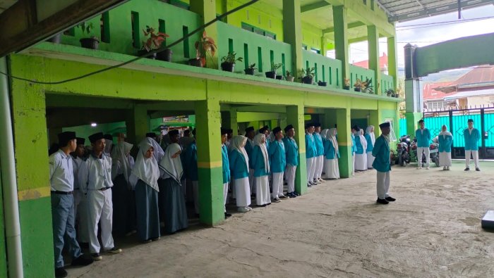 MAN 2 Sungai Penuh Gelar Upacara Peringatan Sumpah Pemuda