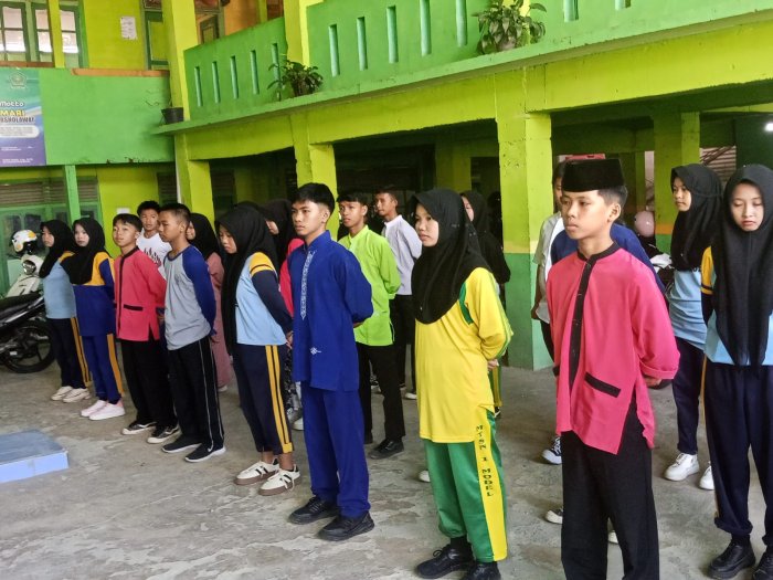 Sambut HUT RI ke-81, Persiapan Barisan Indah MAN 2 Sungai Penuh Berjalan Lancar