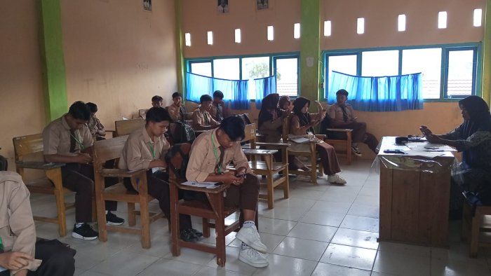 Ujian Akhir Madrasah Tahun Pelajaran 2025/2026 di MAN 2 Sungai Penuh Berjalan lancar