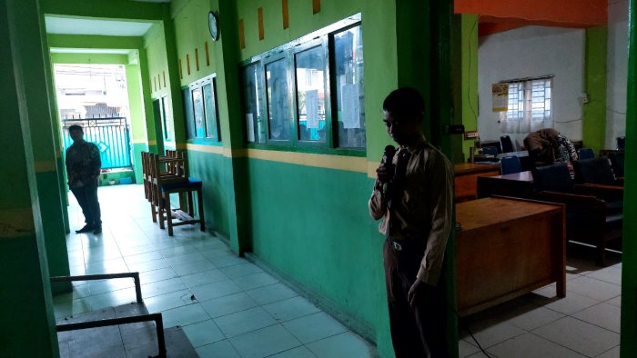 Nauval Sampaikan Kultum Berbakti Kepada Orang Tua dan Rajin Belajar di MAN 2 Sungai Penuh