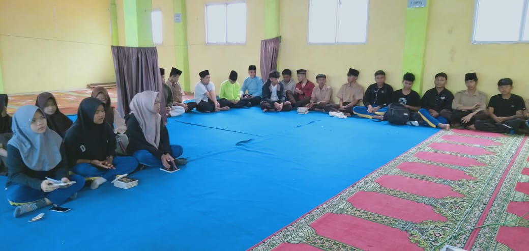 HARI KE 3 PELAKSANAAN PESANTREN RAMADHAN MAN 2 SUNGAI PENUH BERJALAN SUKSES